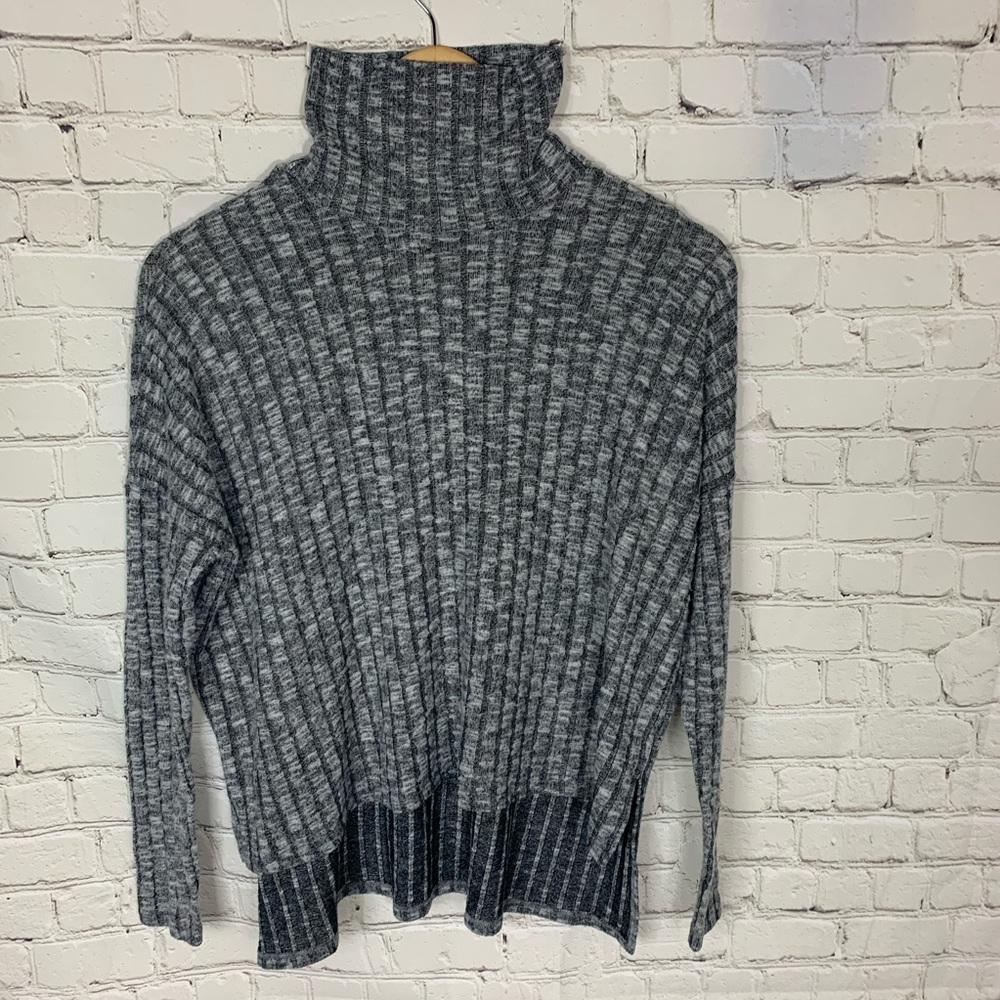 American Eagle distressed gray turtleneck sweater